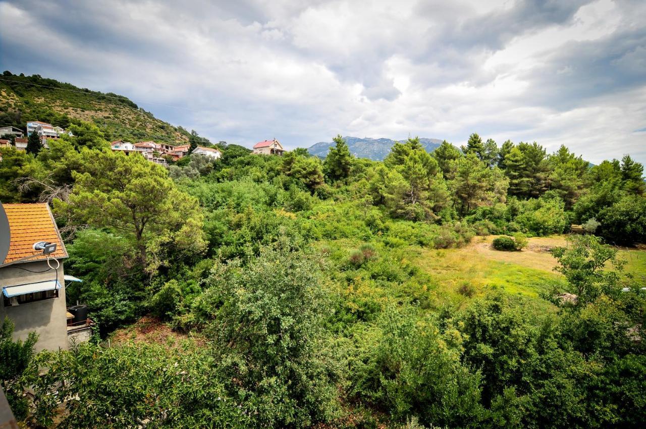 Milosavljevic Apartments Tivat Exterior foto