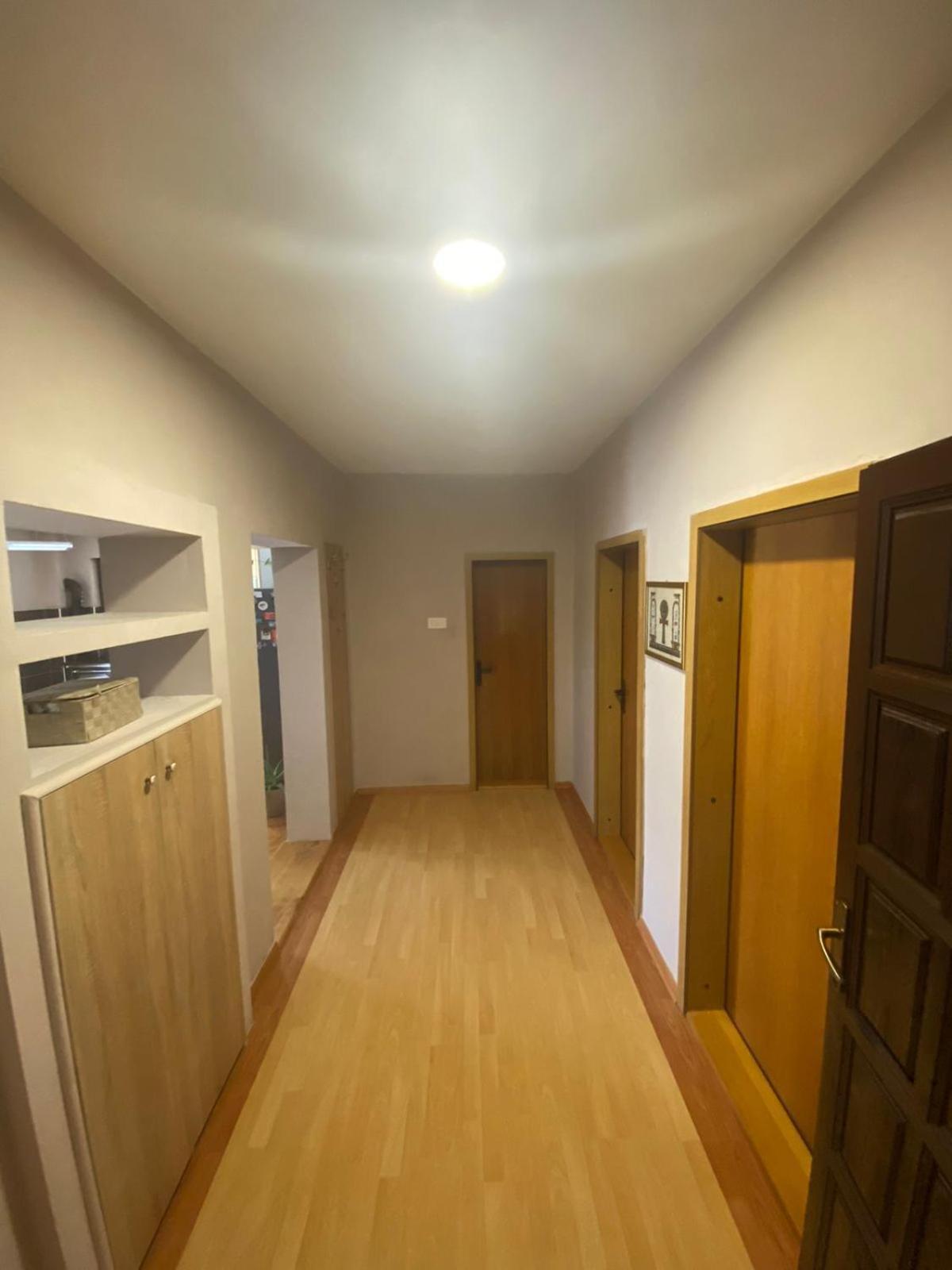 Milosavljevic Apartments Tivat Exterior foto
